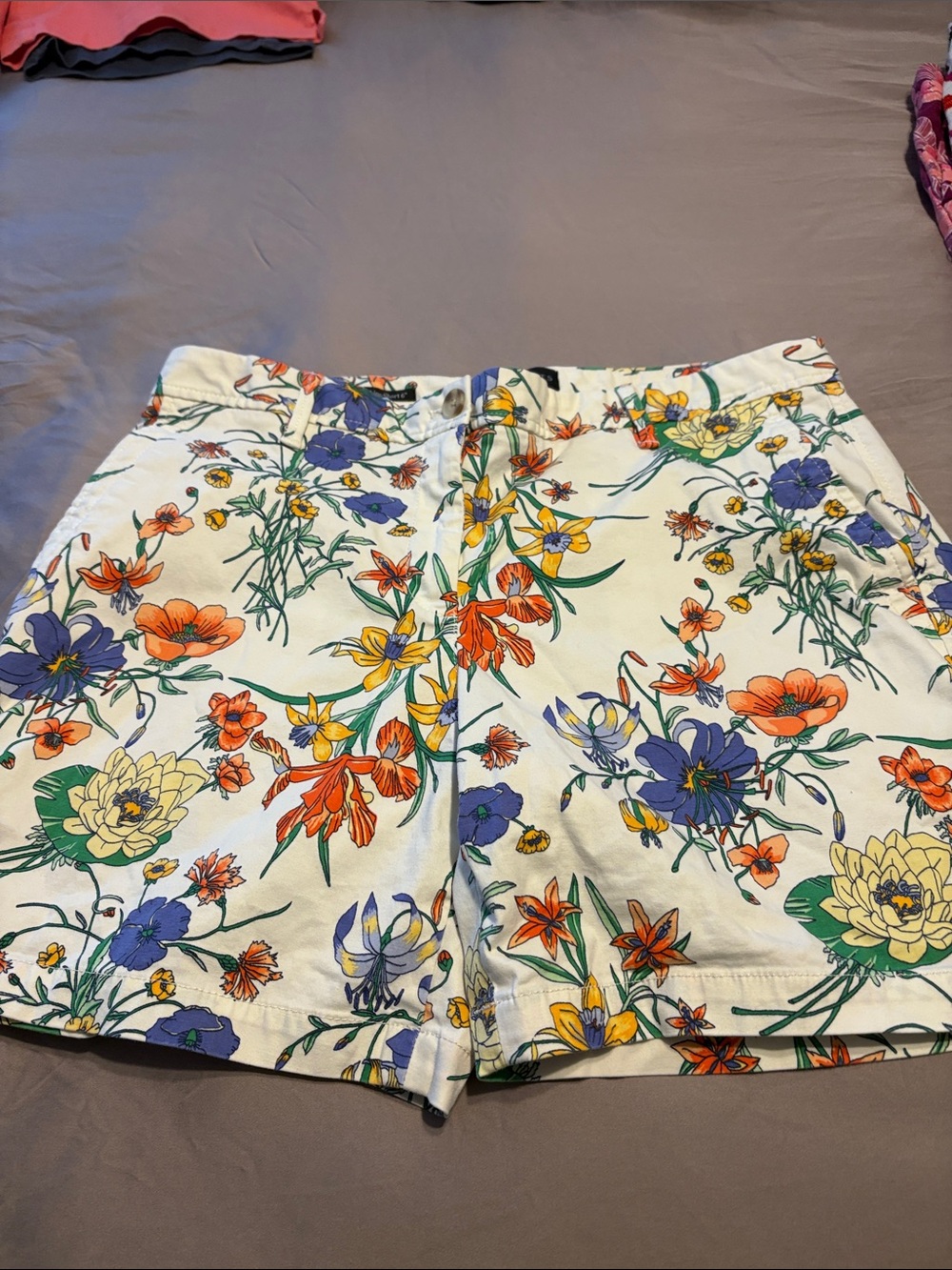 Floral Cream Cotton Women’s Shorts - Multicolor Print